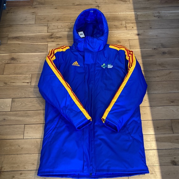 Adidas Long Winter Jacket (Team Nunavut). Men’s size Med., brand new condition. - Picture 4 of 7